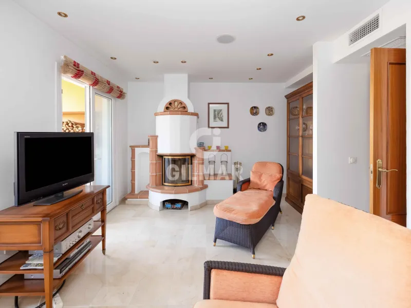 Duplex penthouse in Marbella Este - Málaga