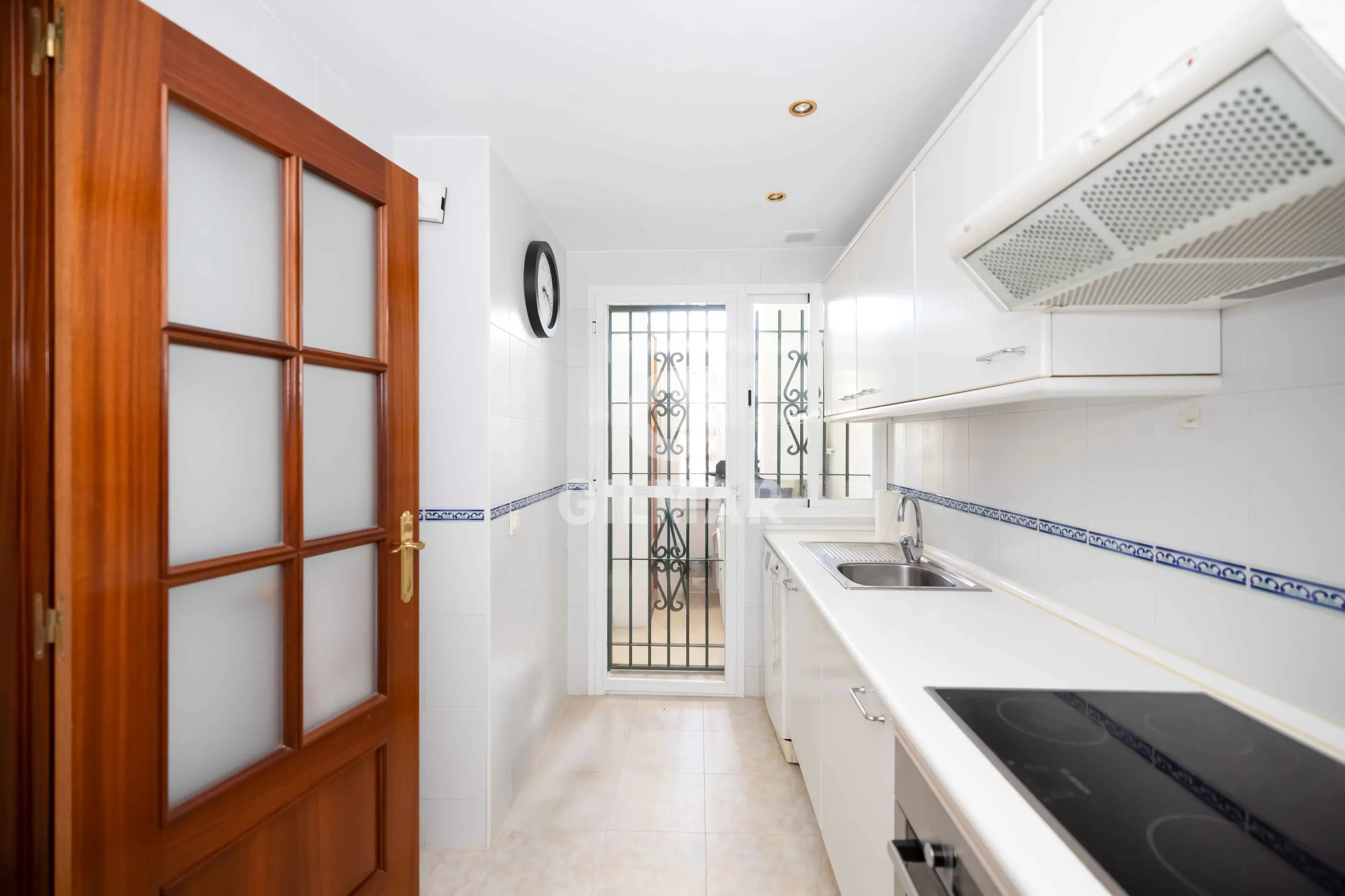 Duplex penthouse in Marbella Este - Málaga