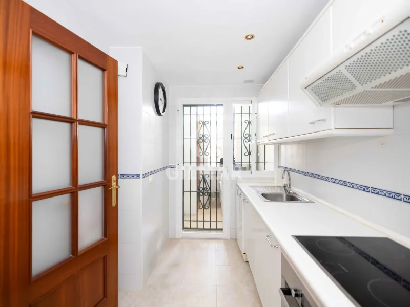 Duplex penthouse in Marbella Este - Málaga