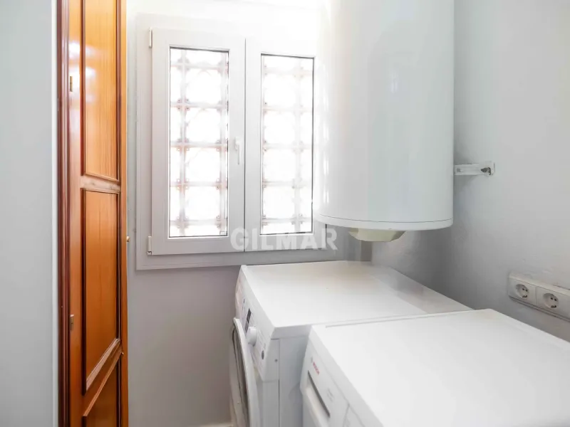 Duplex penthouse in Marbella Este - Málaga