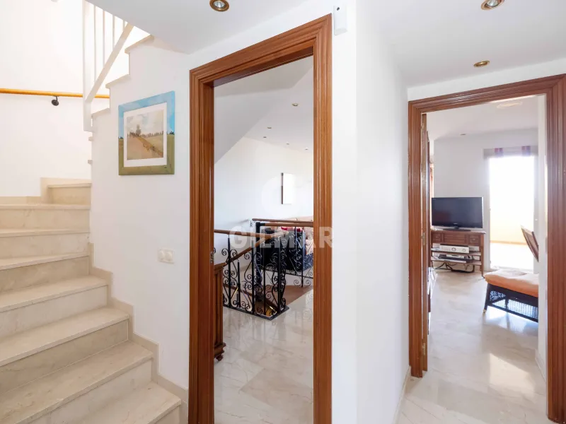 Duplex penthouse in Marbella Este - Málaga