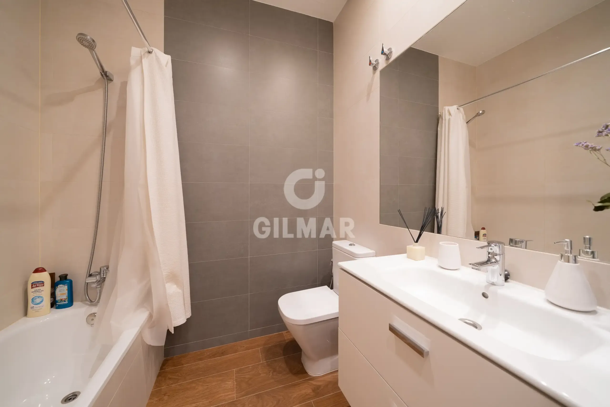 Apartment in Palacio - Madrid