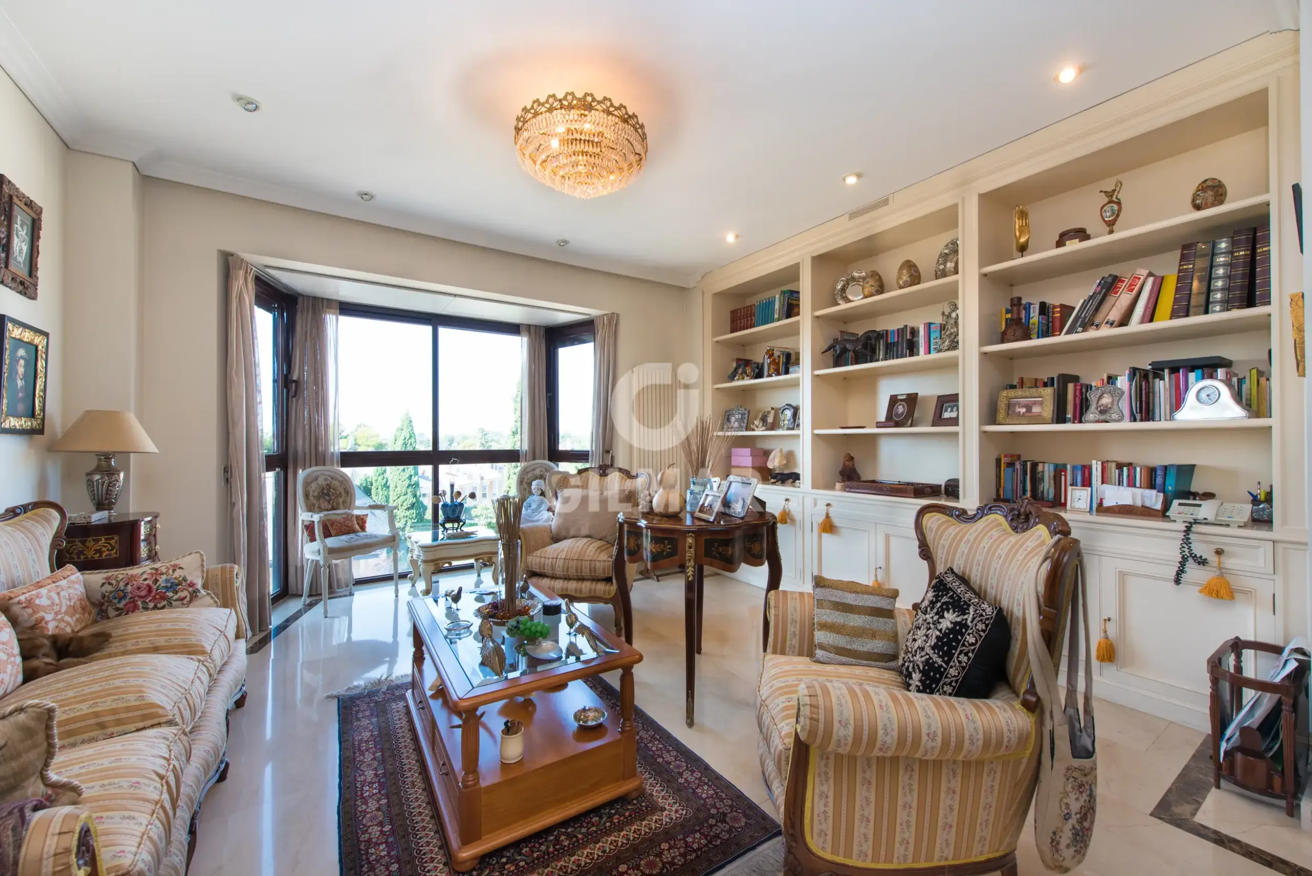 Apartment in Conde Orgaz - Madrid