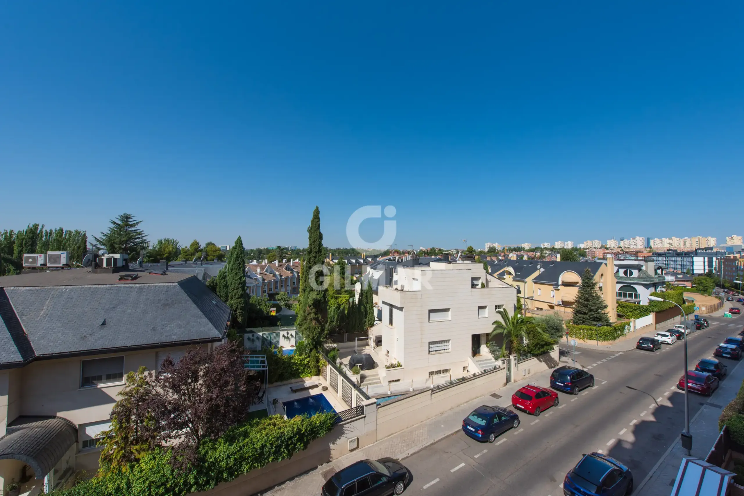 Apartment in Conde Orgaz - Madrid