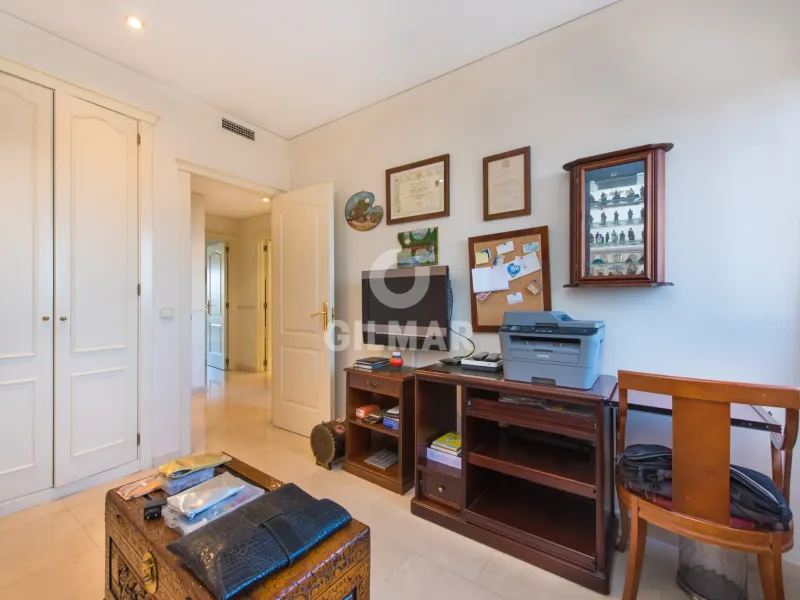 Apartment in Conde Orgaz - Madrid