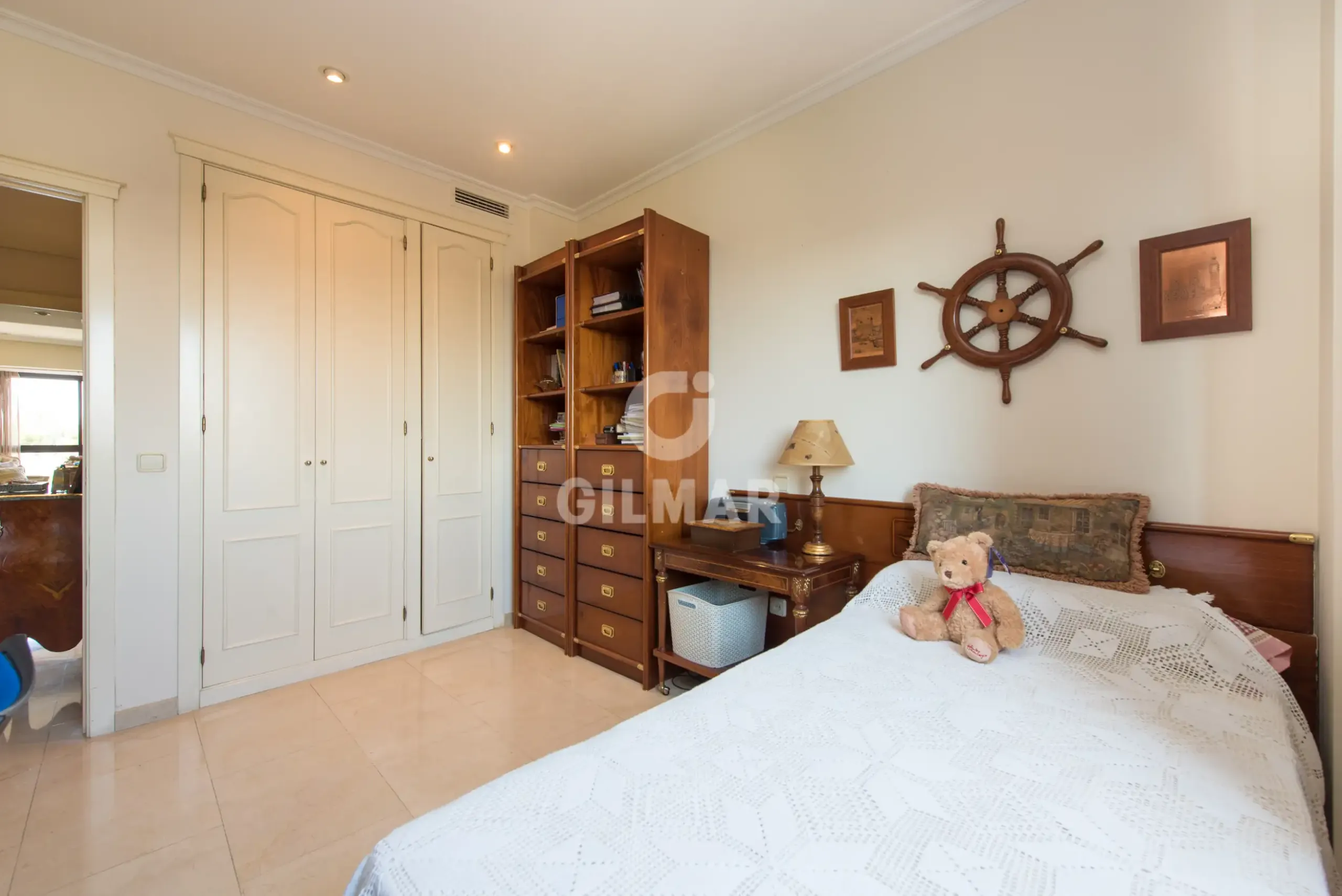 Apartment in Conde Orgaz - Madrid
