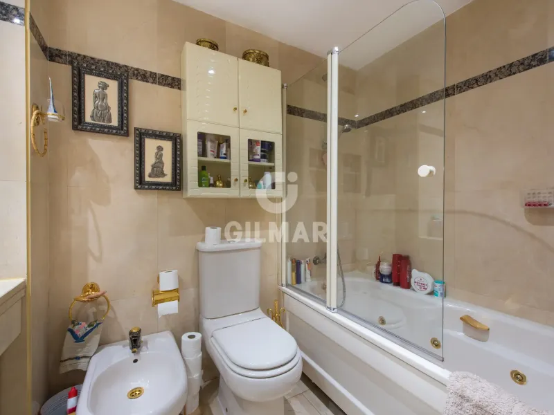 Apartment in Conde Orgaz - Madrid