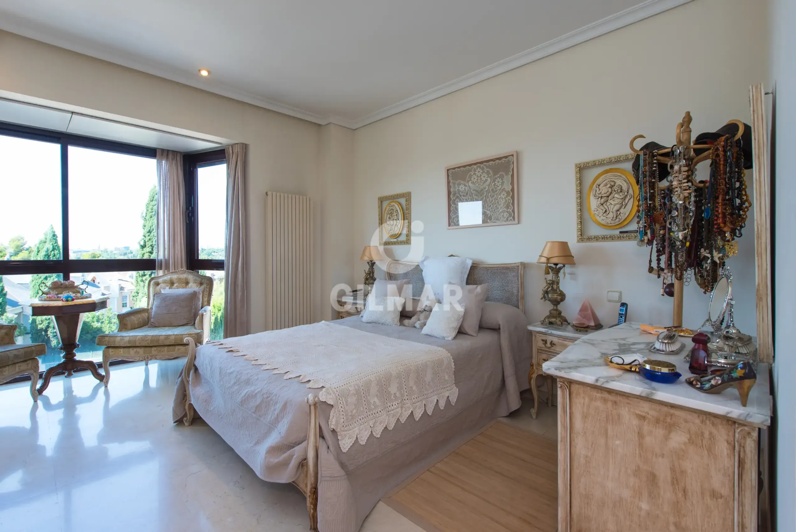 Apartment in Conde Orgaz - Madrid