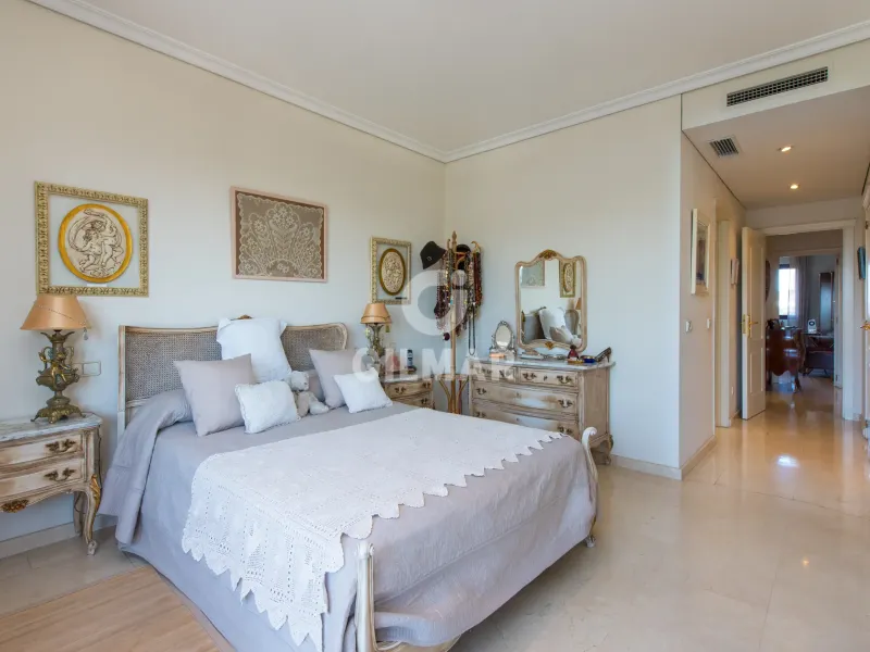 Apartment in Conde Orgaz - Madrid
