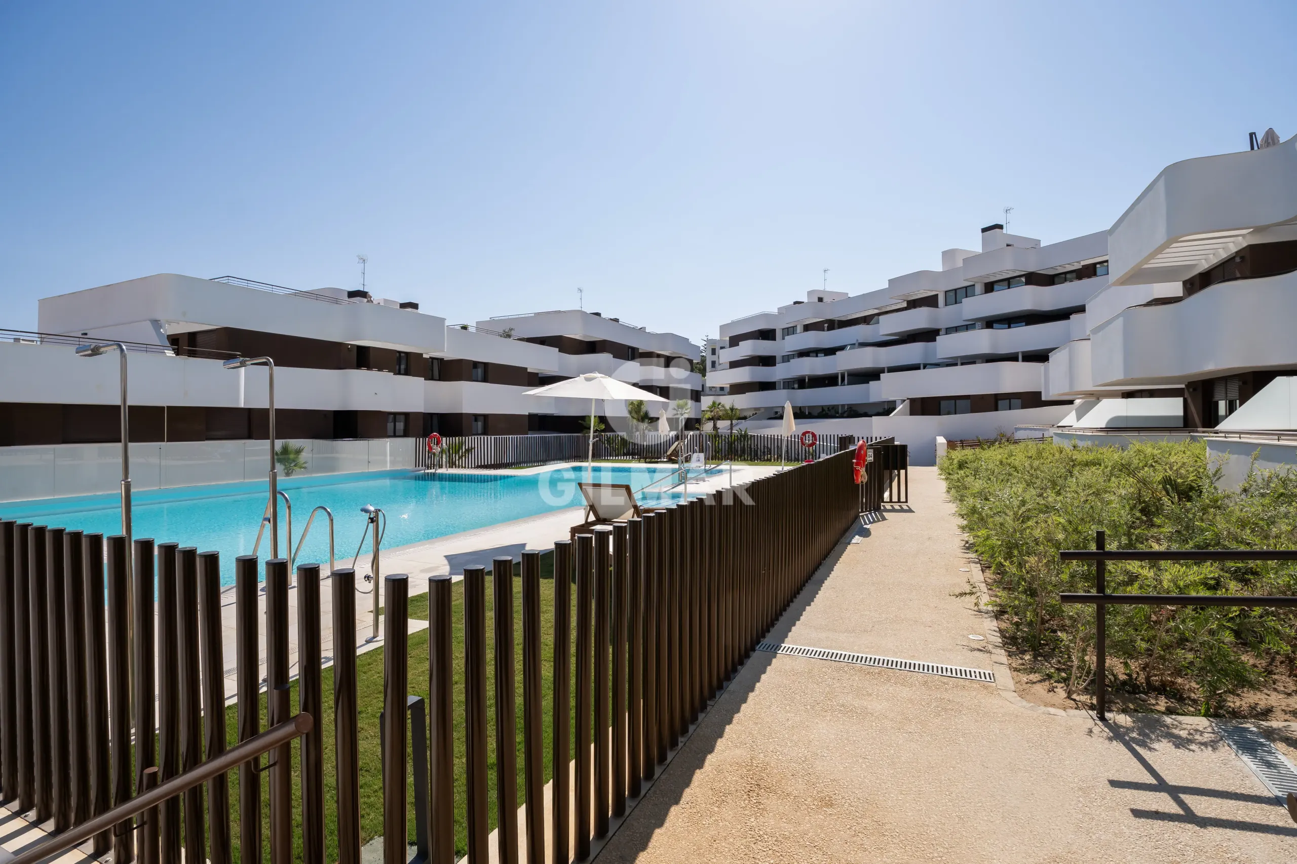 Bajo en Estepona - Málaga