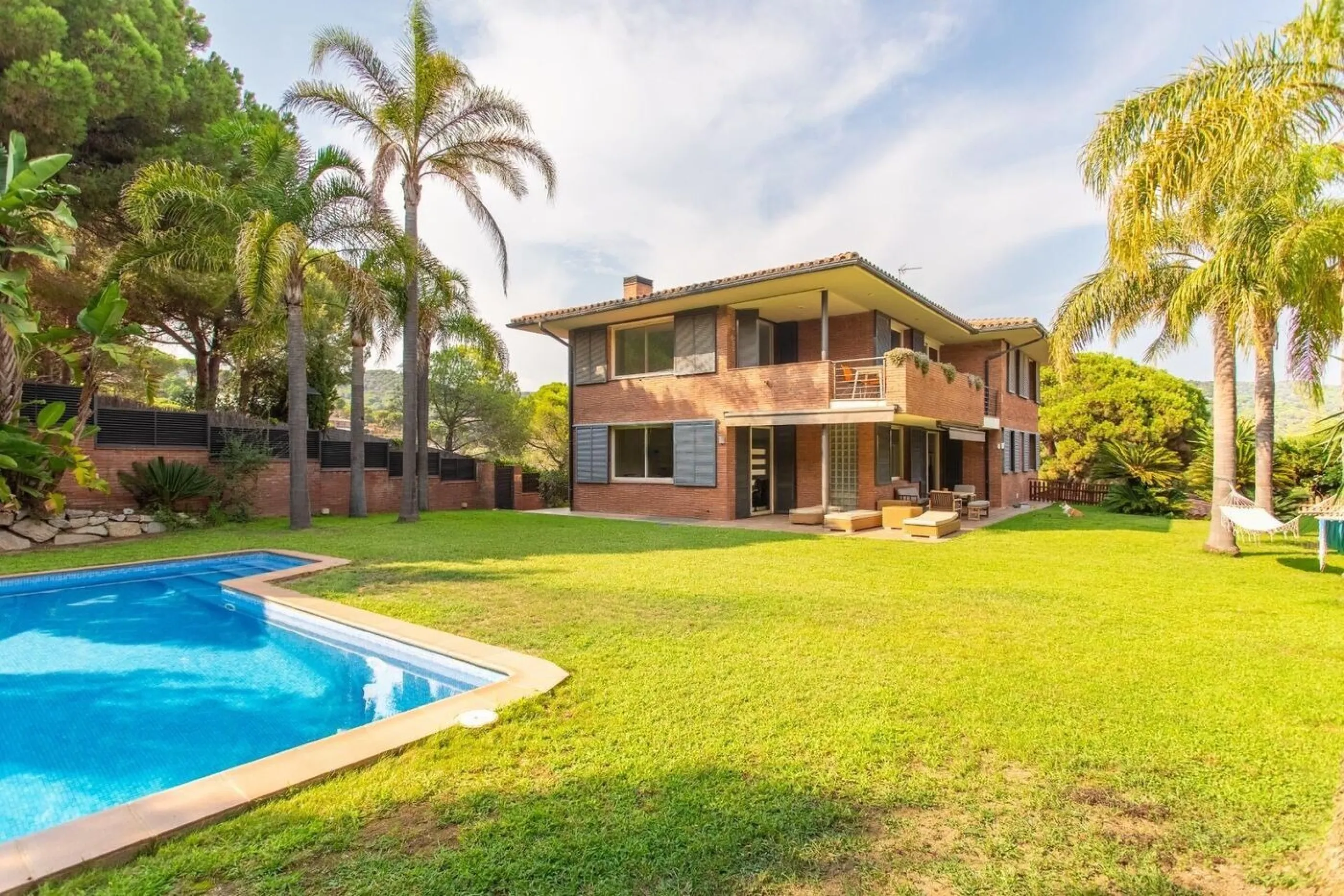 Villa independiente con vistas al mar, jardín y piscina en Sant Andreu de Llavaneres, Barcelona