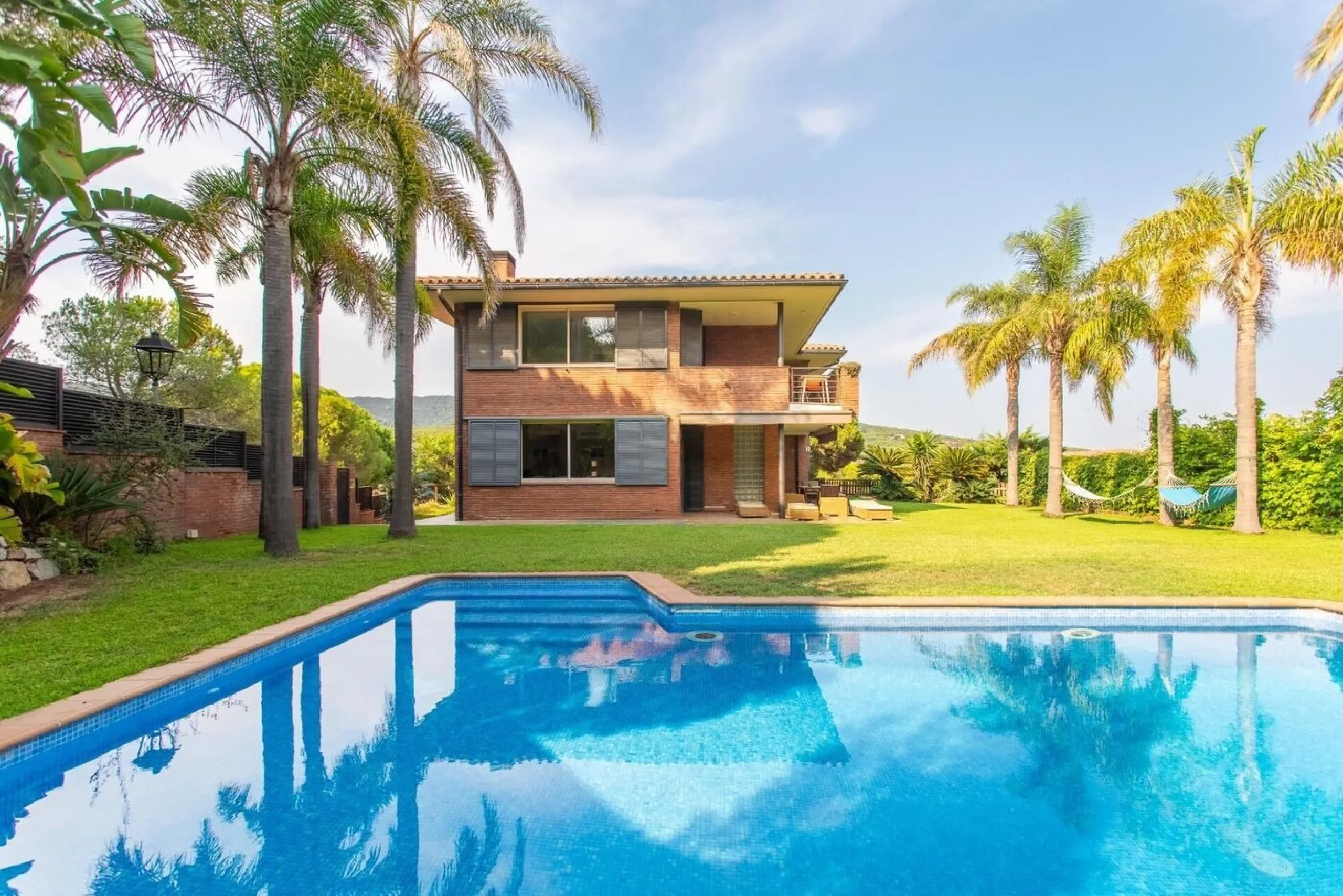 Villa independiente con vistas al mar, jardín y piscina en Sant Andreu de Llavaneres, Barcelona