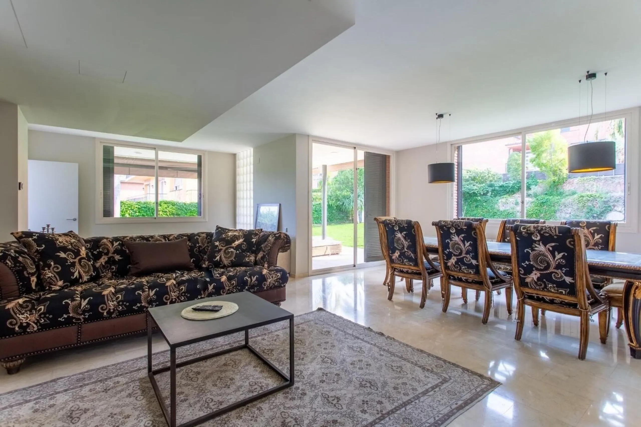 Villa independiente con vistas al mar, jardín y piscina en Sant Andreu de Llavaneres, Barcelona