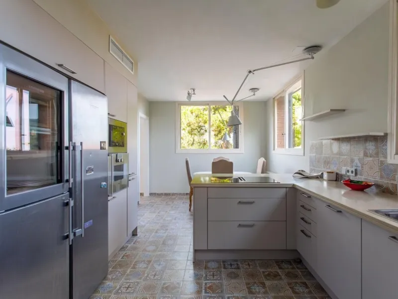 Villa independiente con vistas al mar, jardín y piscina en Sant Andreu de Llavaneres, Barcelona