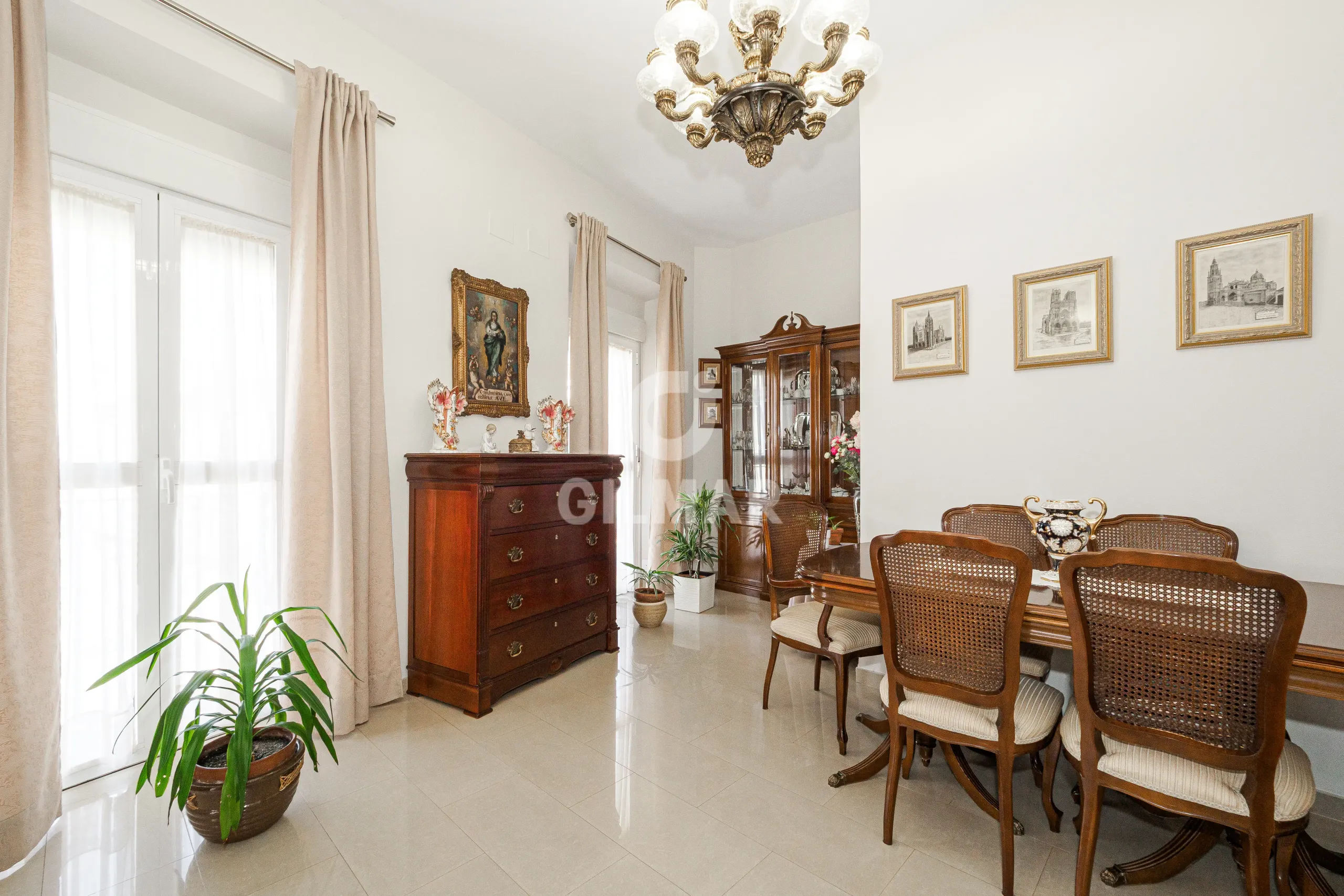 Piso en Centro (Sevilla) - Sevilla