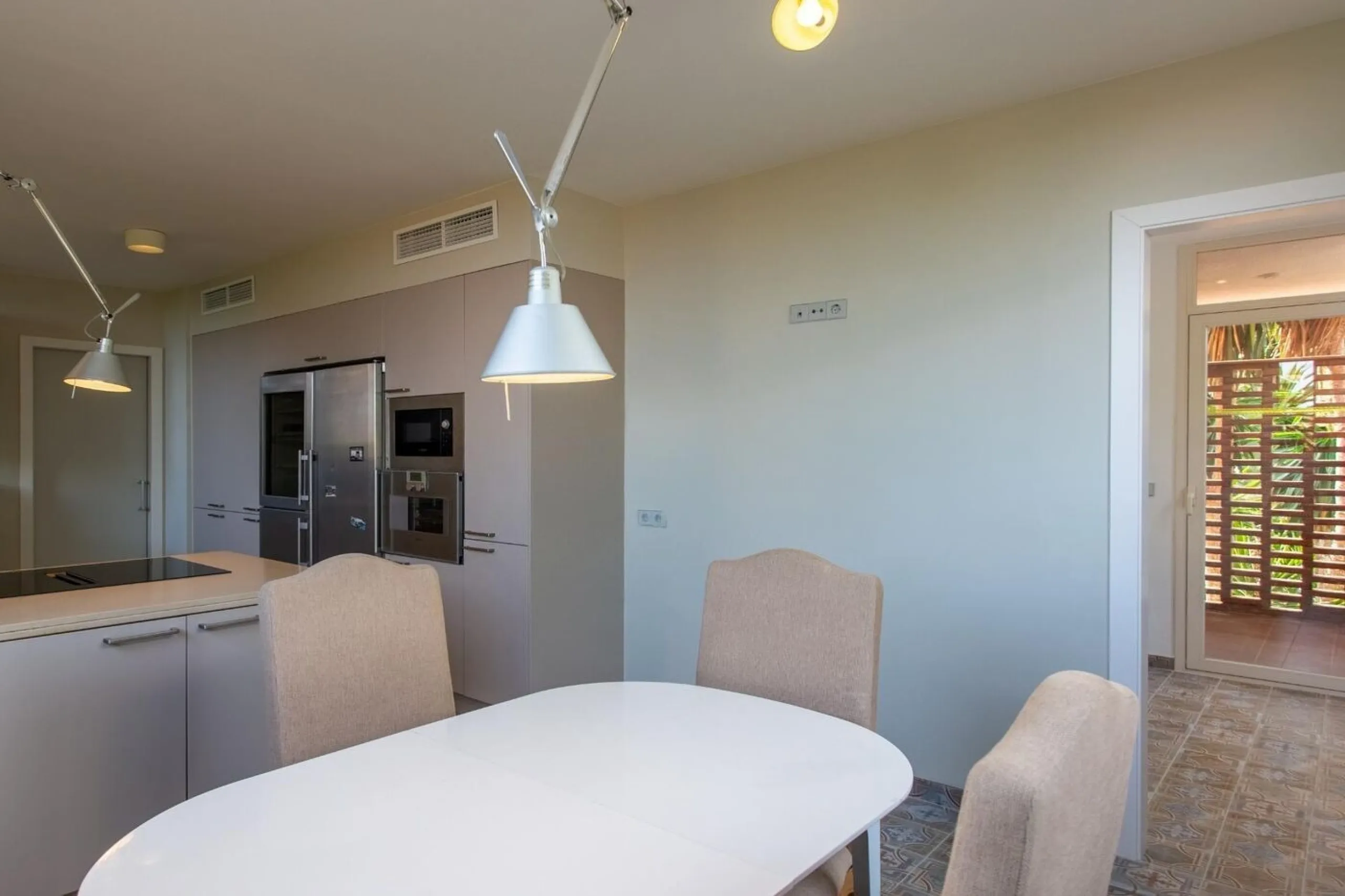 Villa independiente con vistas al mar, jardín y piscina en Sant Andreu de Llavaneres, Barcelona