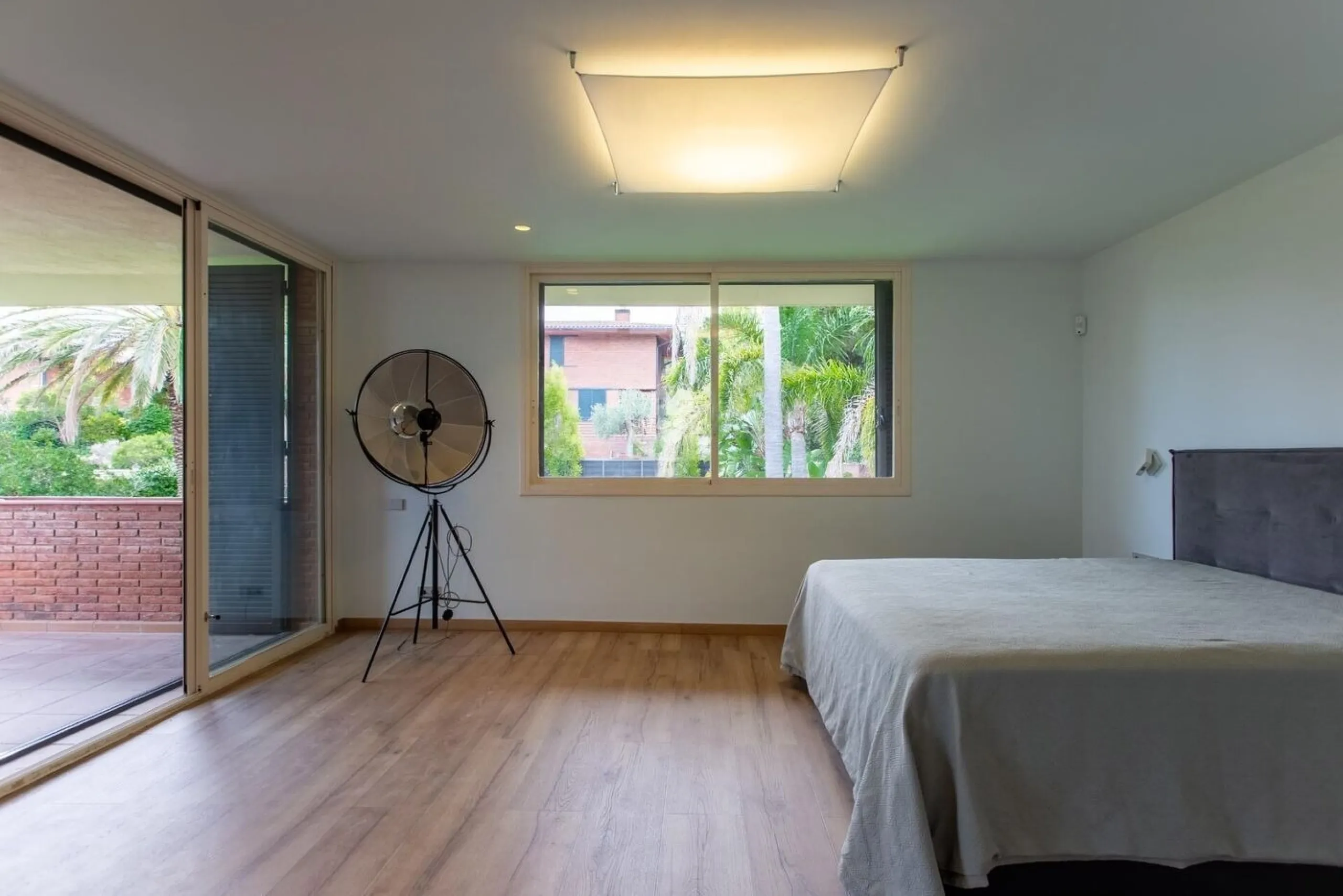 Villa independiente con vistas al mar, jardín y piscina en Sant Andreu de Llavaneres, Barcelona