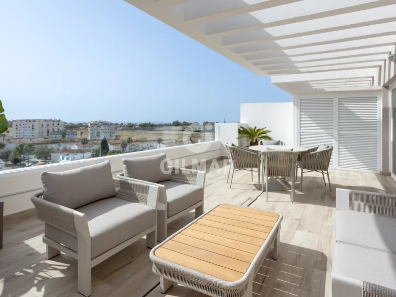 Penthouse in Nueva Andalucía - Málaga