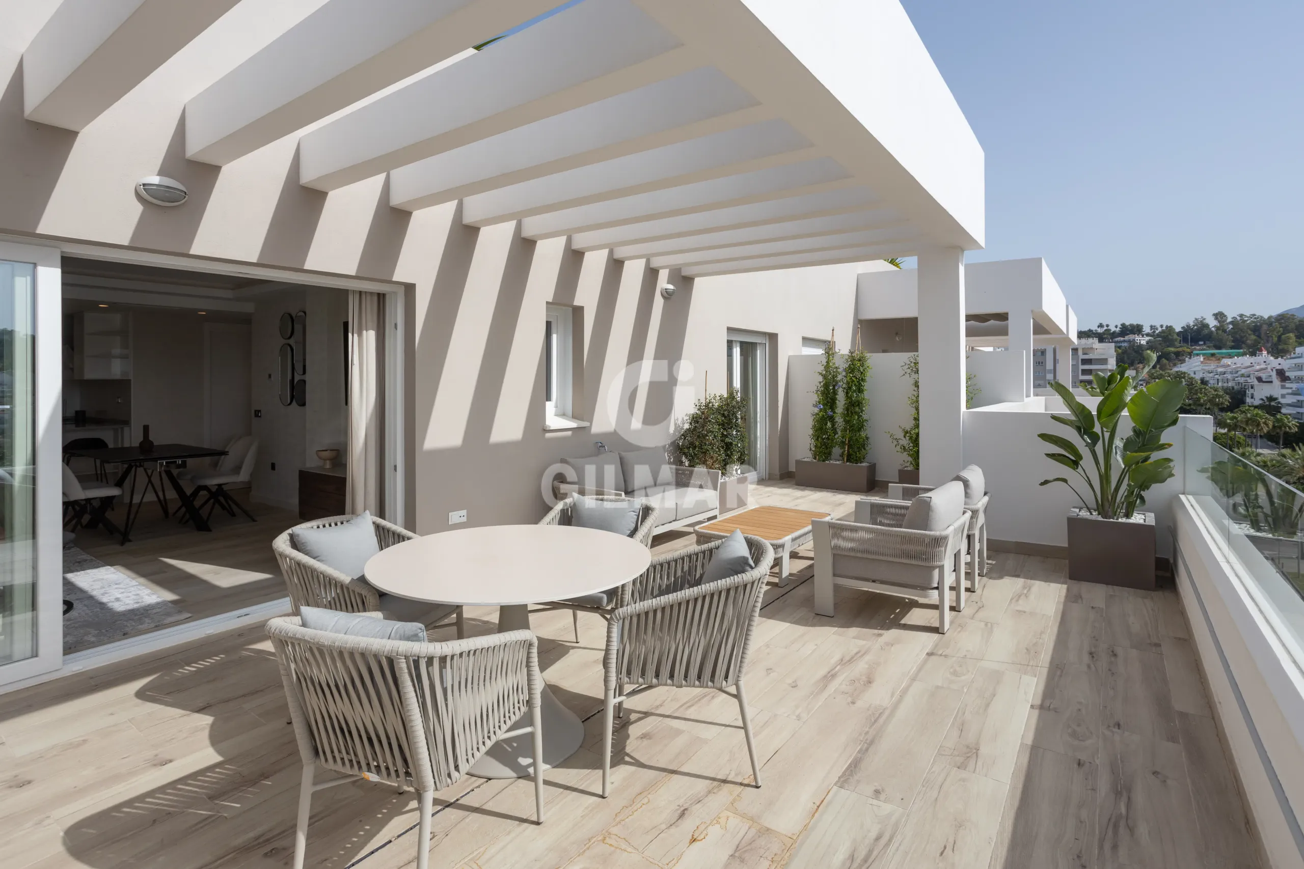 Penthouse in Nueva Andalucía - Málaga