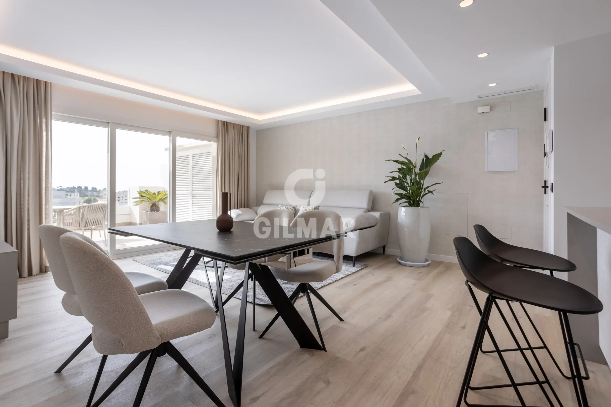 Penthouse in Nueva Andalucía - Málaga