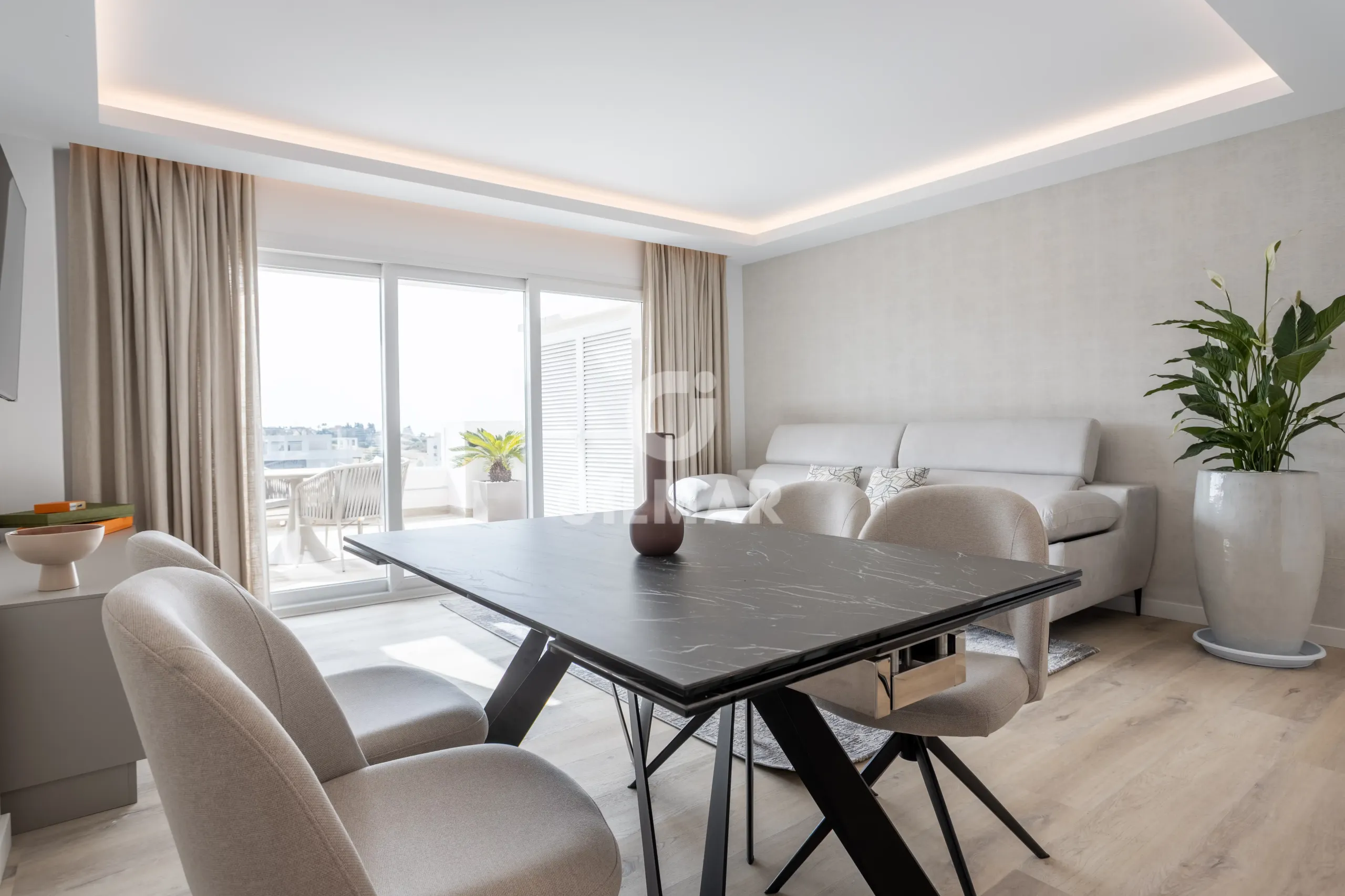 Penthouse in Nueva Andalucía - Málaga