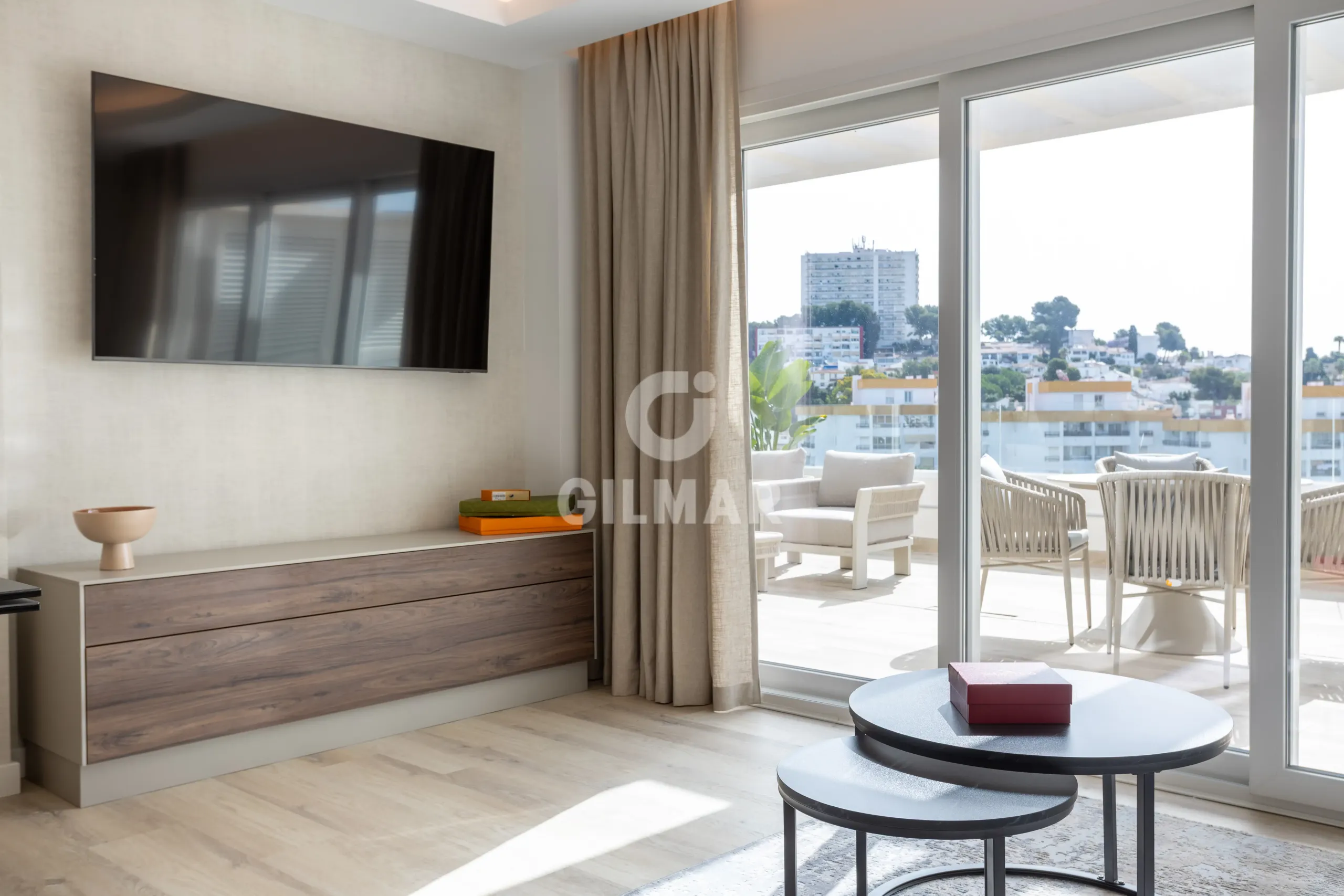 Penthouse in Nueva Andalucía - Málaga