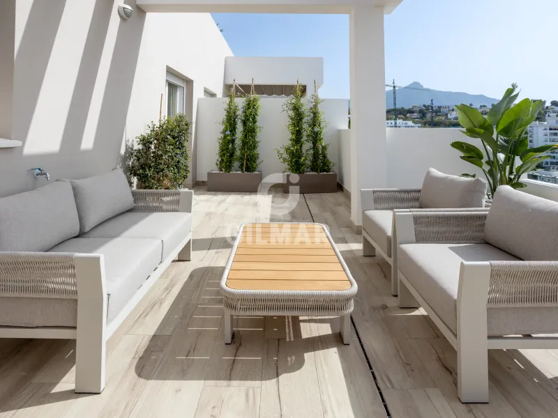 Penthouse in Nueva Andalucía - Málaga