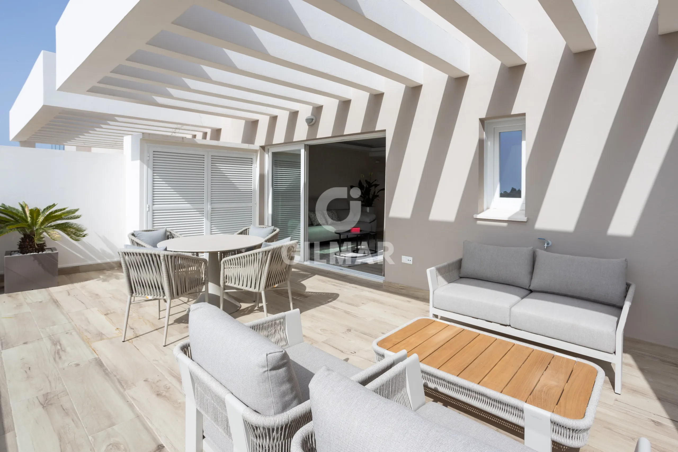Penthouse in Nueva Andalucía - Málaga