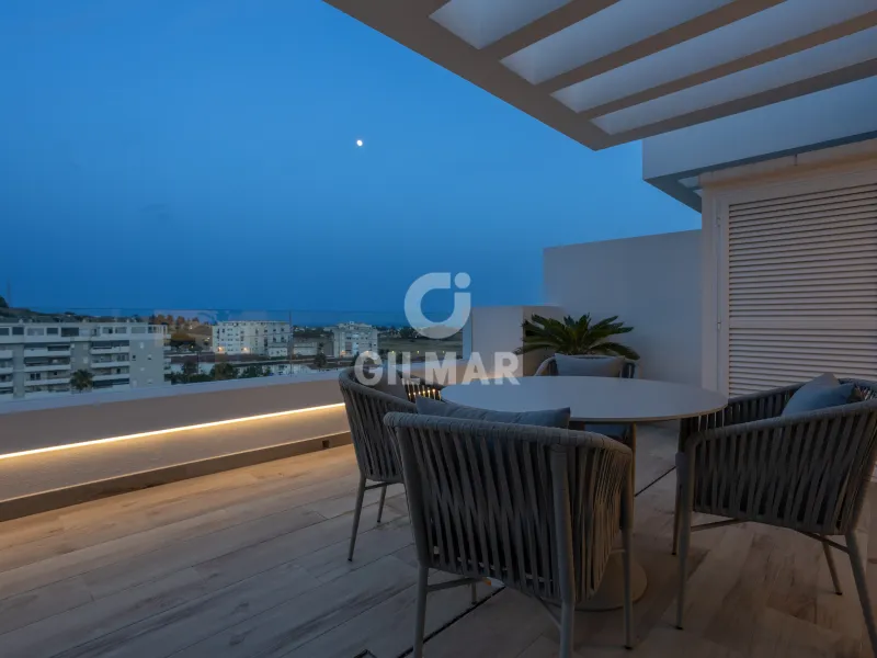 Penthouse in Nueva Andalucía - Málaga