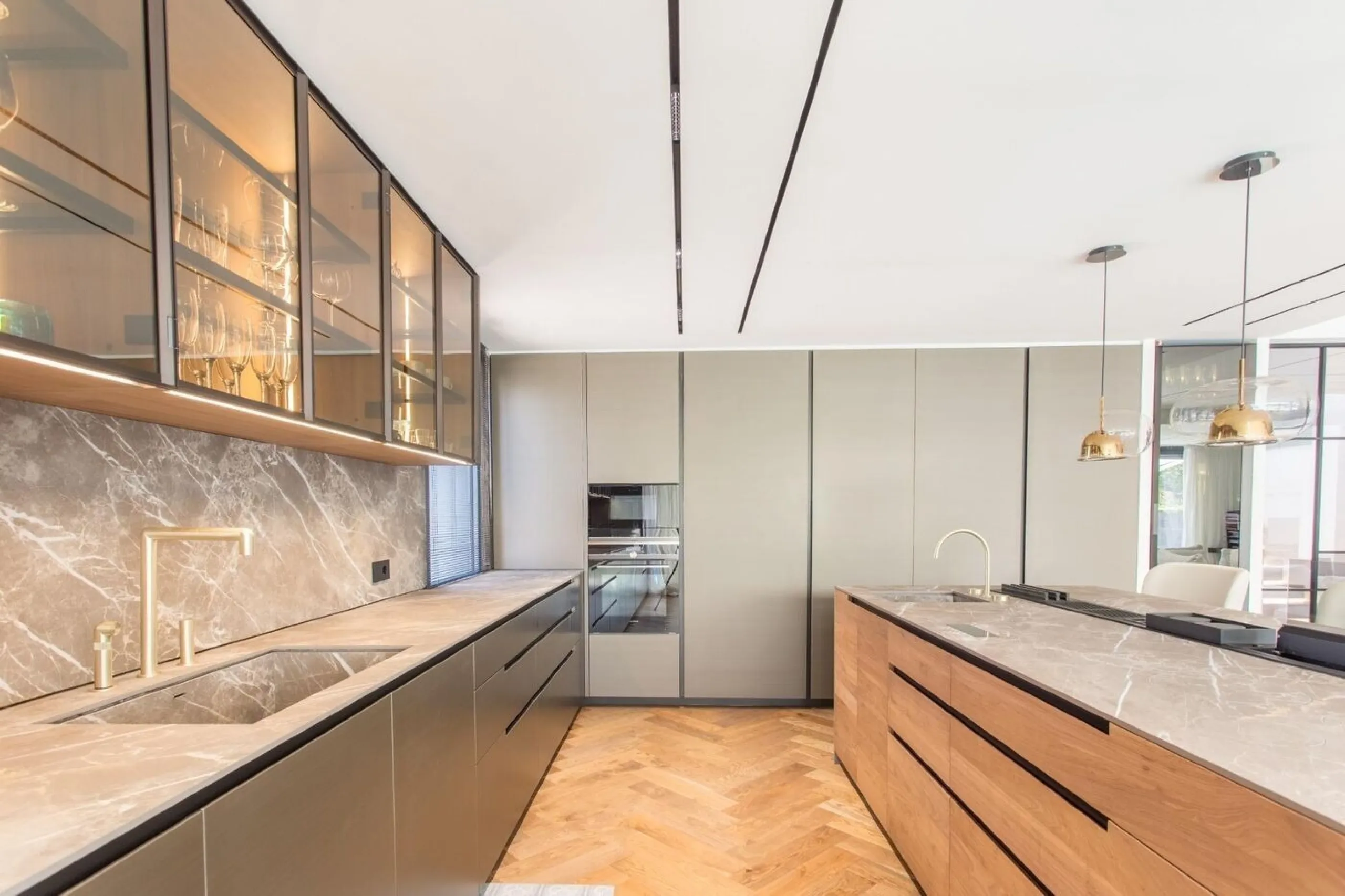 Contemporary Design Villa with Private Pool and High-End Finishes in Sant Andreu de Llavaneres, Barcelona