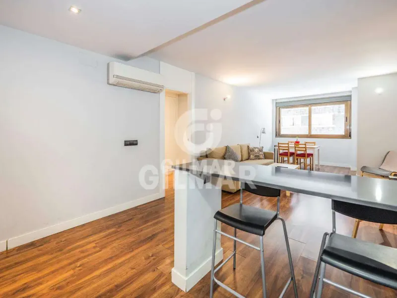 Apartment in Hispanoamérica - Madrid