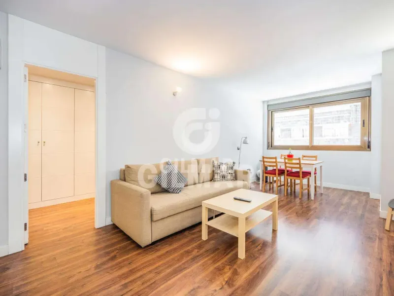Apartment in Hispanoamérica - Madrid