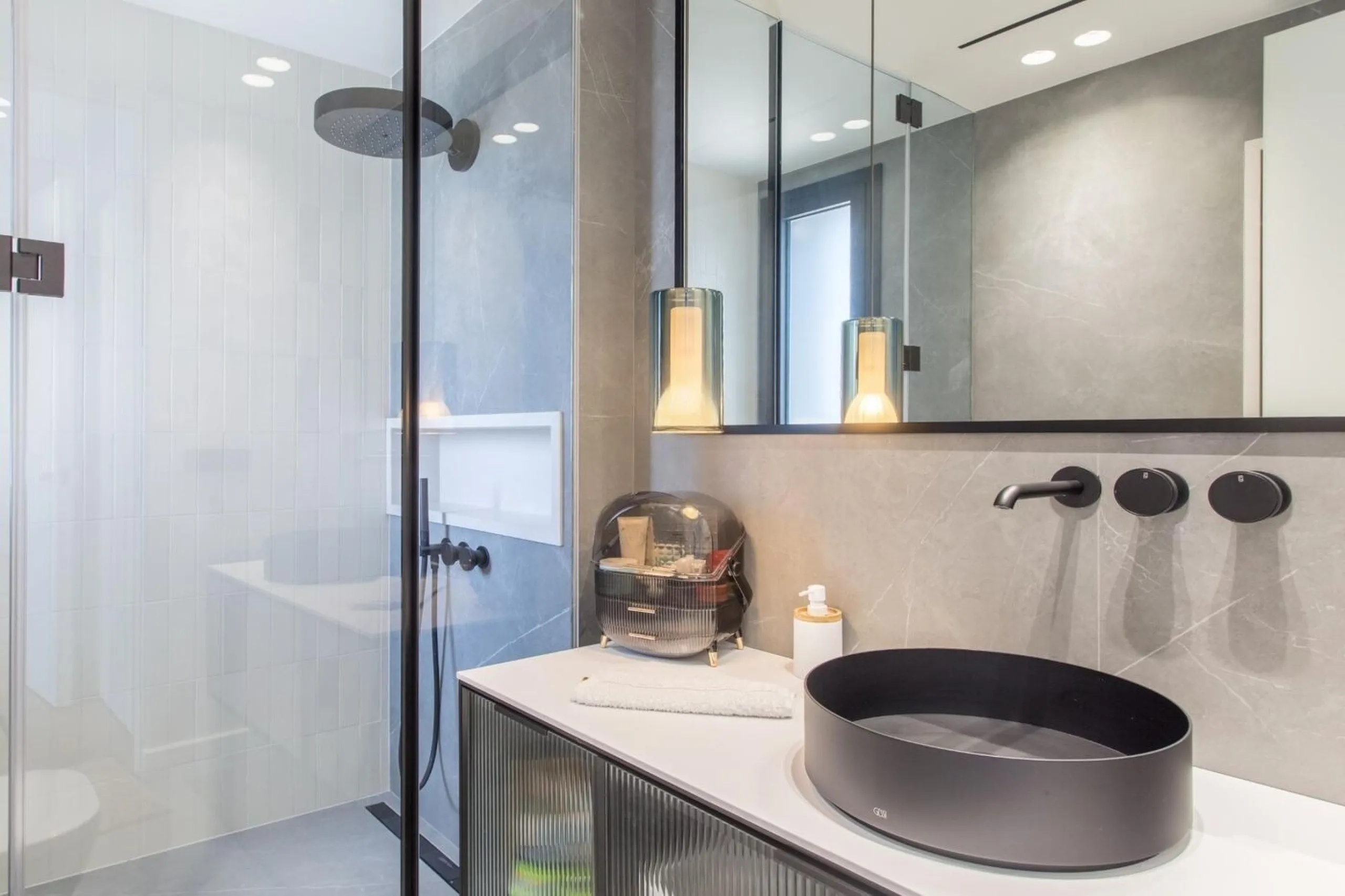 Contemporary Design Villa with Private Pool and High-End Finishes in Sant Andreu de Llavaneres, Barcelona
