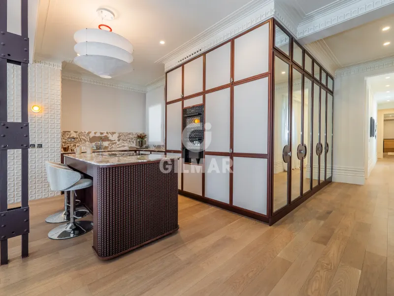 Apartment in Castellana - Madrid