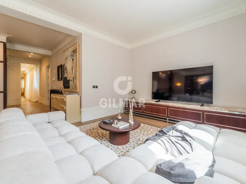 Apartment in Castellana - Madrid