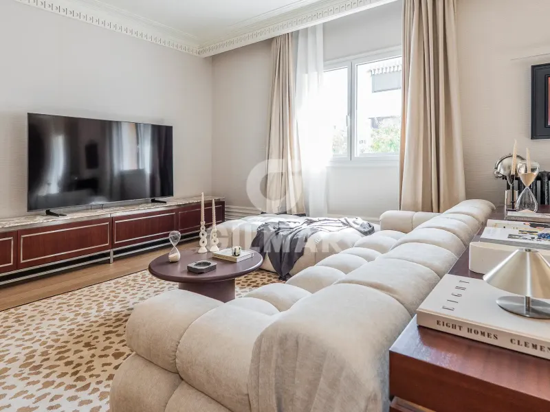 Apartment in Castellana - Madrid