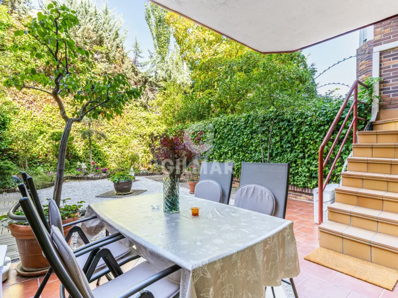 Ground floor apartment in Majadahonda - Madrid