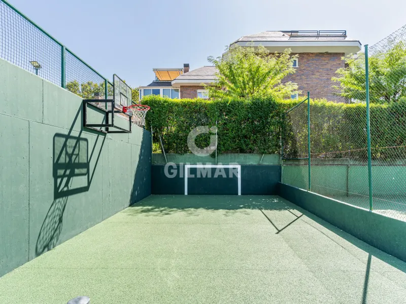 Ground floor apartment in Majadahonda - Madrid