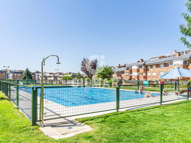 Ground floor apartment in Majadahonda - Madrid