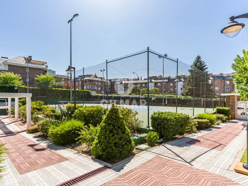 Ground floor apartment in Majadahonda - Madrid