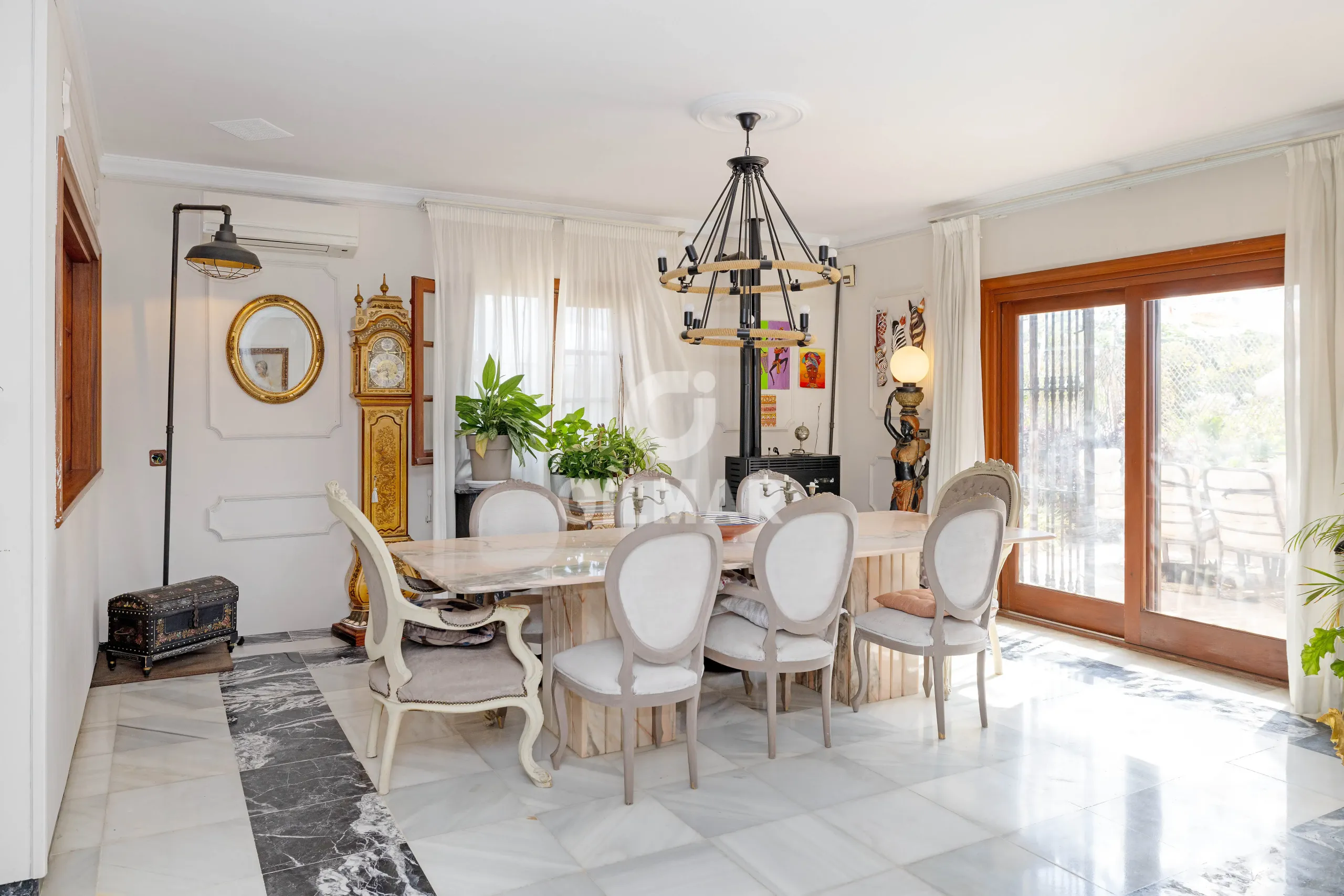 Chalet Independiente en Estepona Oeste - Málaga