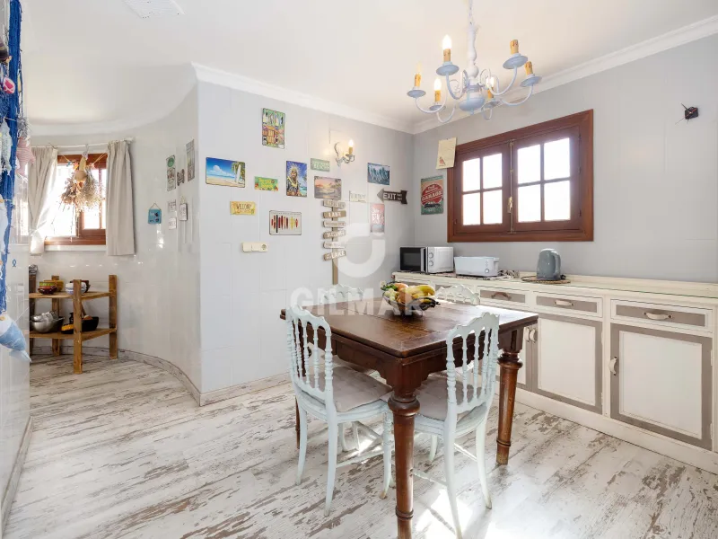 Chalet Independiente en Estepona Oeste - Málaga