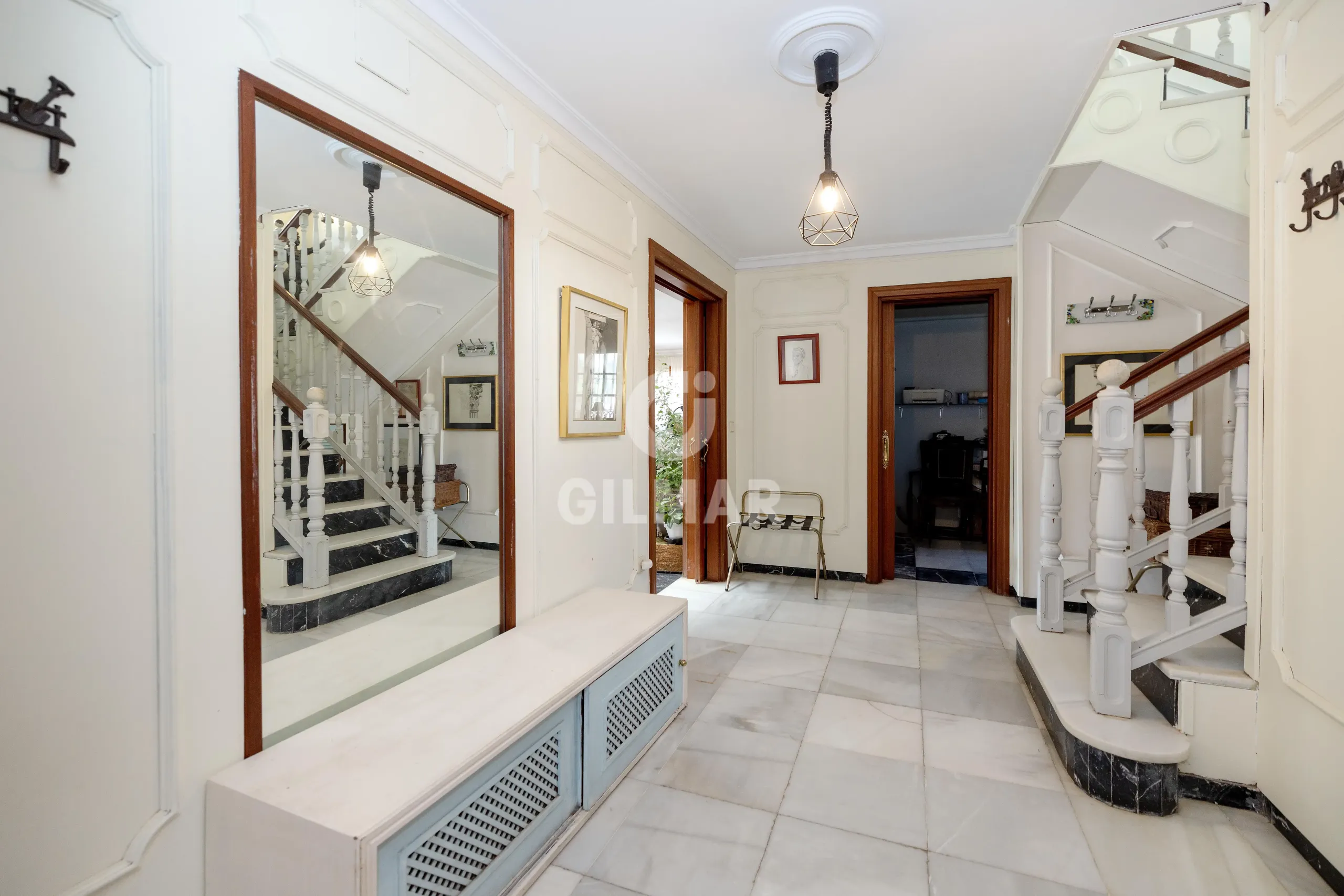 Chalet Independiente en Estepona Oeste - Málaga