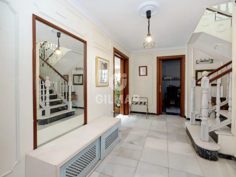 Chalet Independiente en Estepona Oeste - Málaga