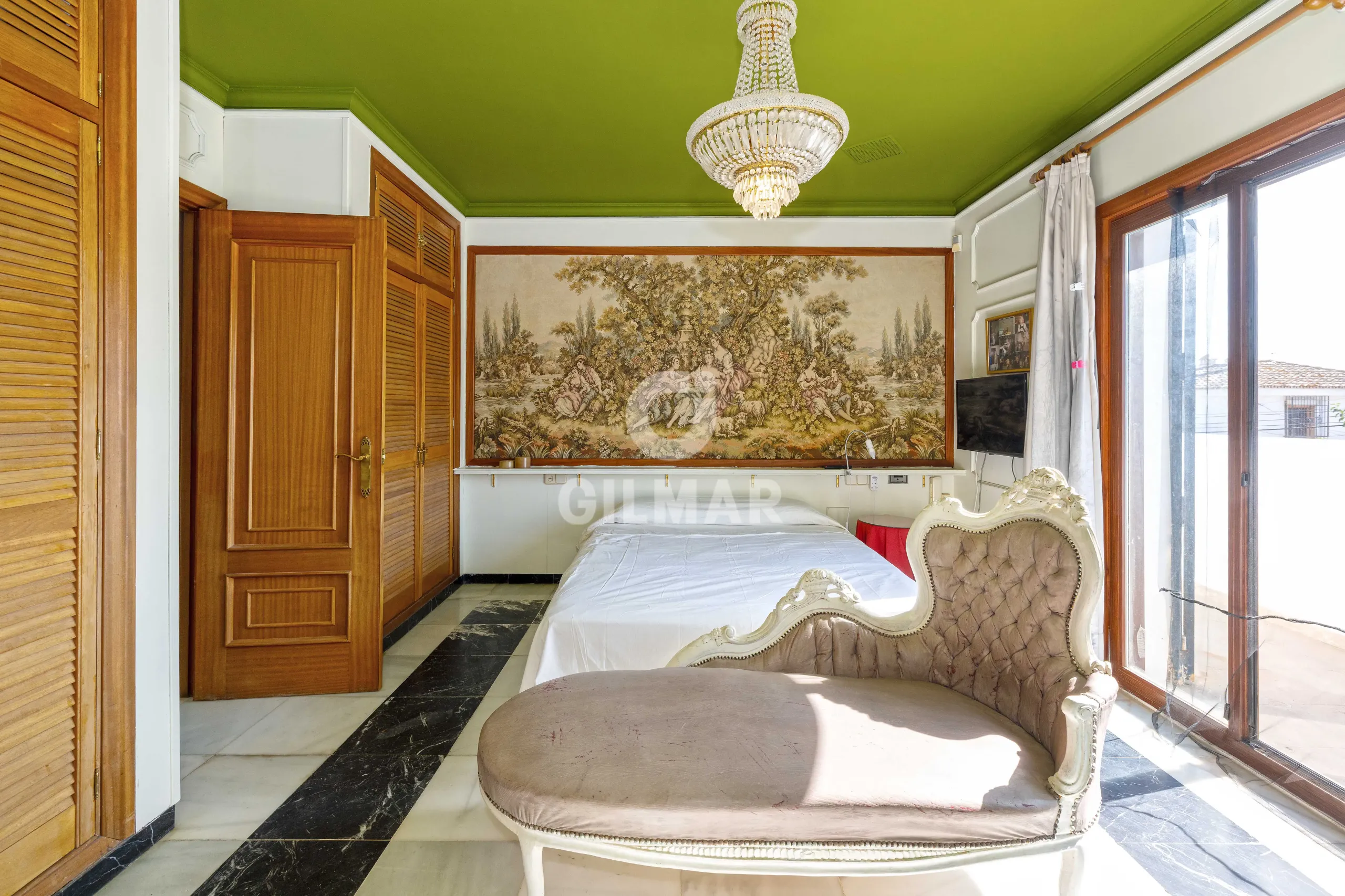 Chalet Independiente en Estepona Oeste - Málaga
