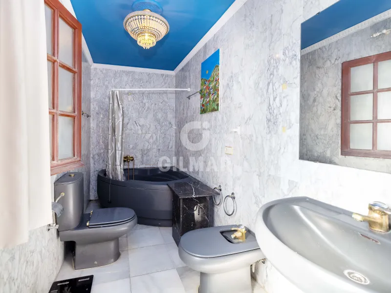 Chalet Independiente en Estepona Oeste - Málaga