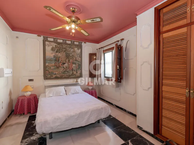 Chalet Independiente en Estepona Oeste - Málaga