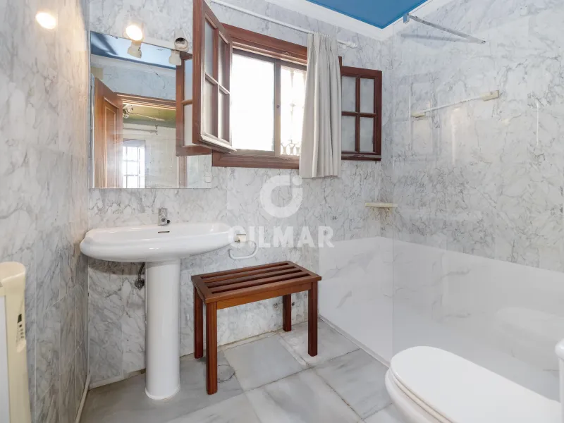 Chalet Independiente en Estepona Oeste - Málaga
