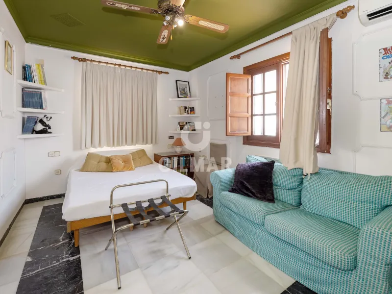 Chalet Independiente en Estepona Oeste - Málaga
