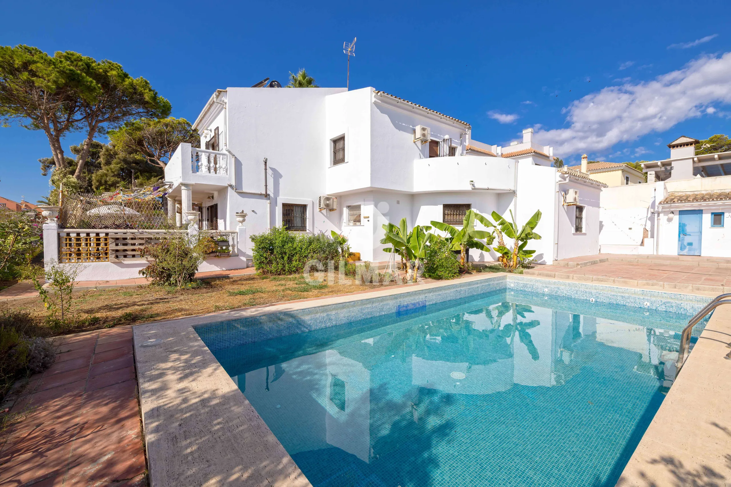 Chalet Independiente en Estepona Oeste - Málaga
